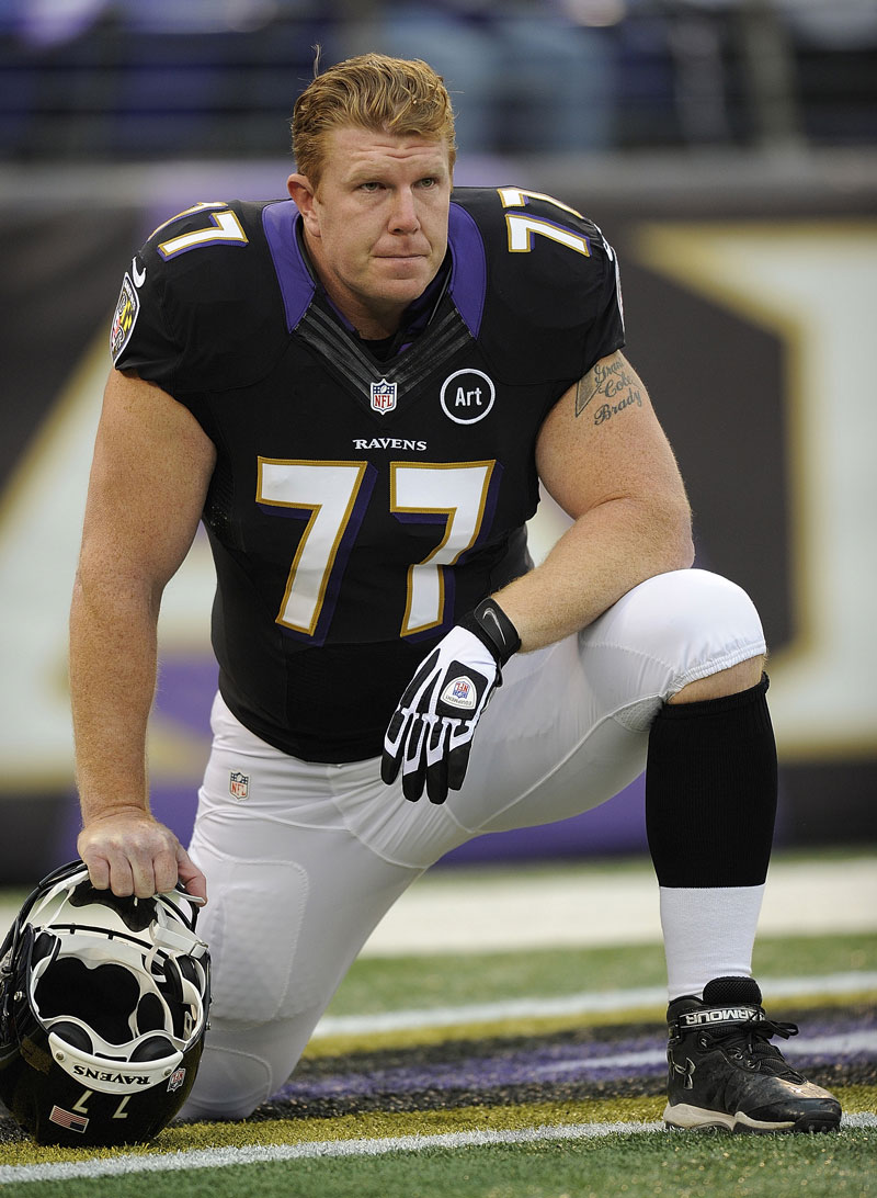 Baltimore Ravens' Matt Birk Stays Centered on Christ