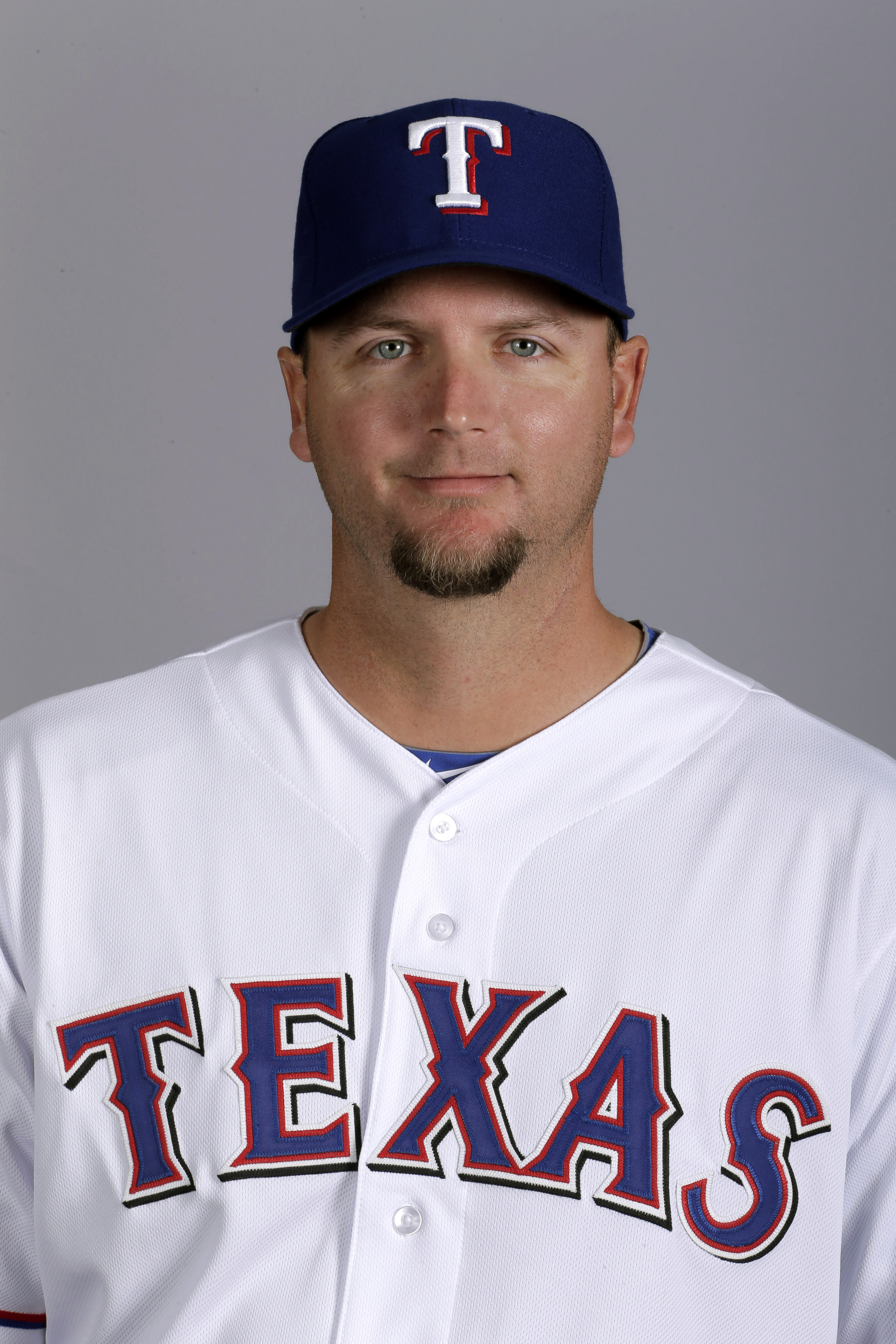 Cardinals sign veteran catcher A.J. Pierzynski