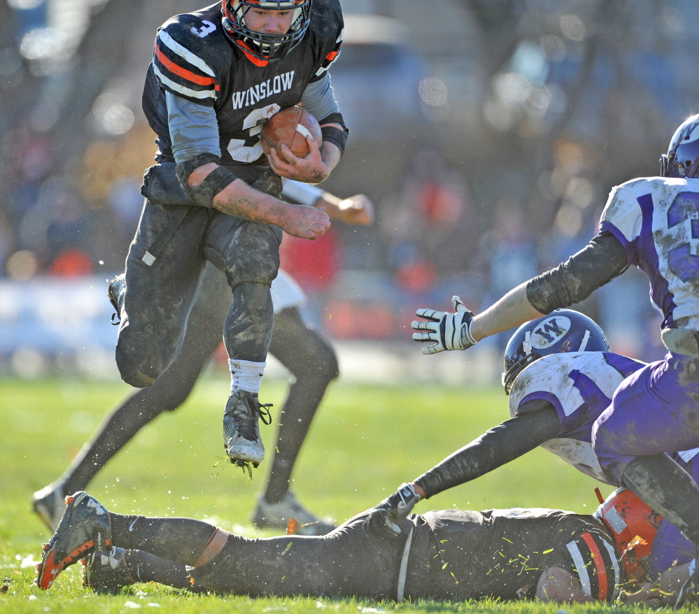 Winslow s Chenard throws nine passes for team s Eastern C title win