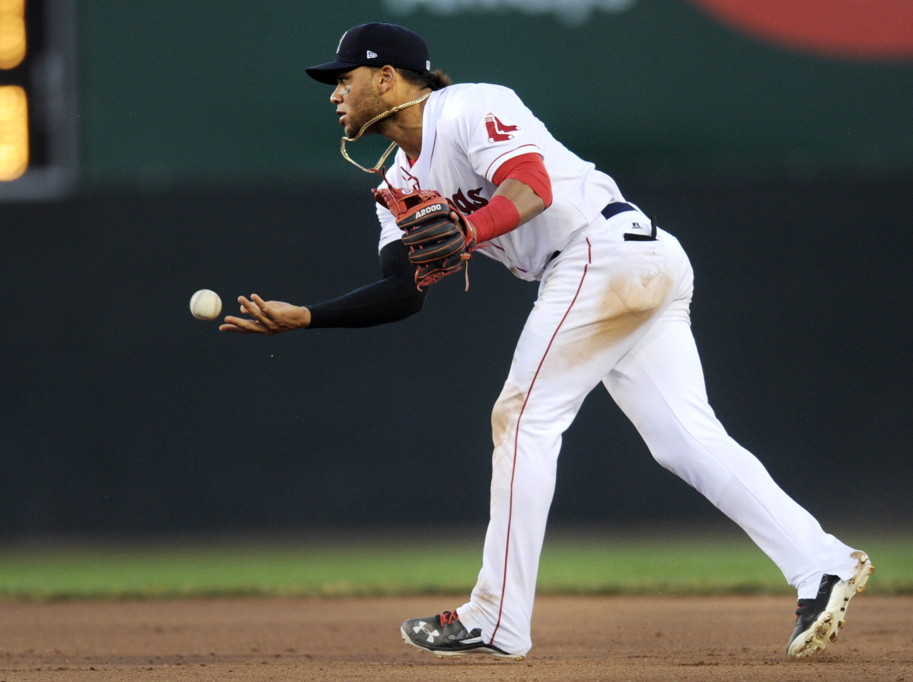 Red Sox prospect Yoan Moncada debuts with the Sea Dogs - Kennebec