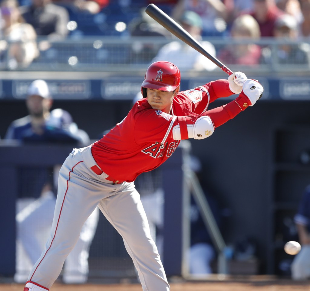 Padres draw 11 walks while finishing sweep of Angels