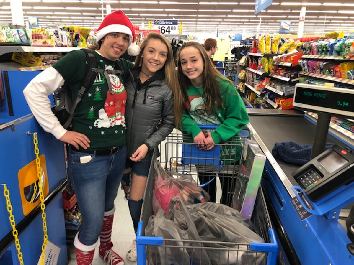 Santa gets help from Skowhegan Madison Carrabec Lawrence students