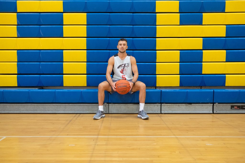 This Maine basketball coach is trying to take a shot at 3-point shooting world record