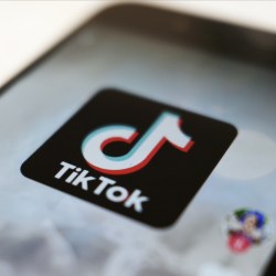 TikTok-AI